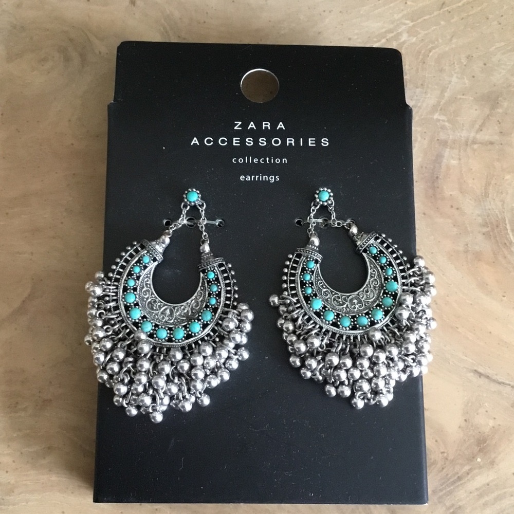 Zara Black & White Clothing Tag with Price Sticker